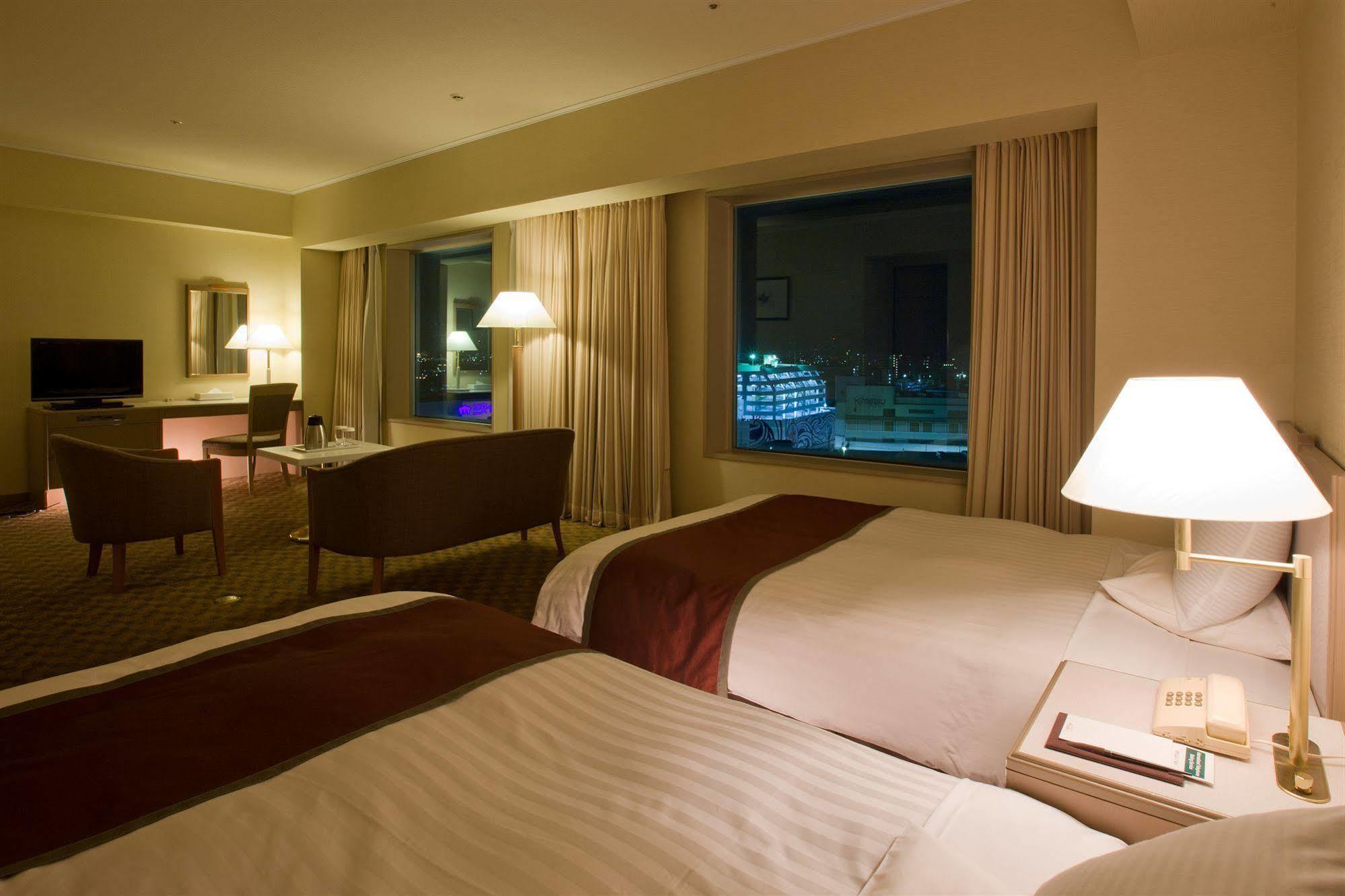 Miyako Hotel Yokkaichi Eksteriør billede